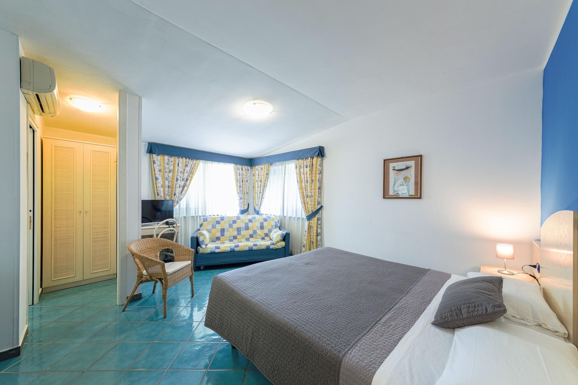 Agave Hotel ปอซซุออลี ภายนอก รูปภาพ